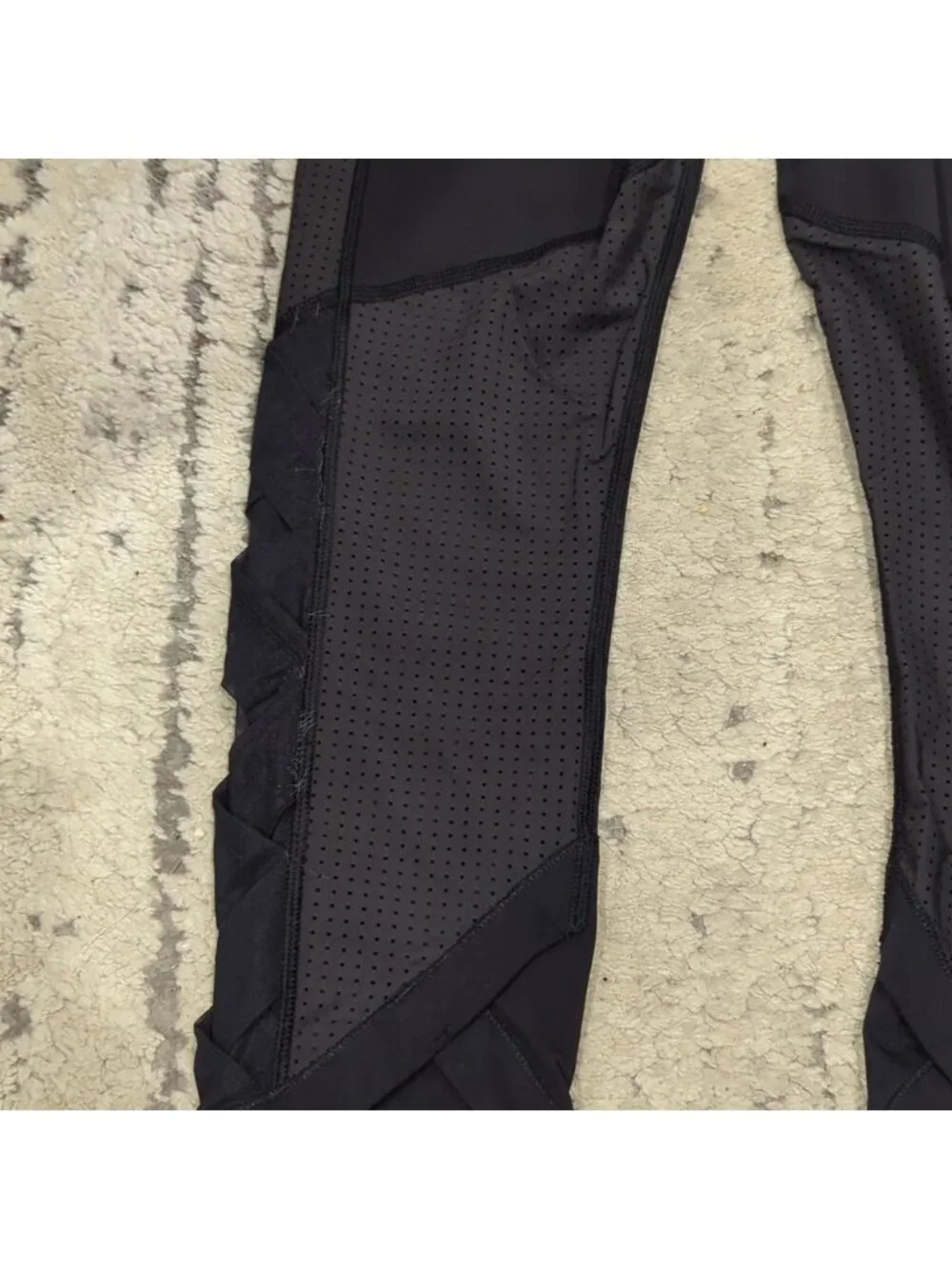 Lululemon Var-City Crop Black / Quiet Stripe Butter Pink Electric Coral